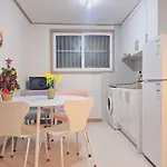 Cozy In Stay2